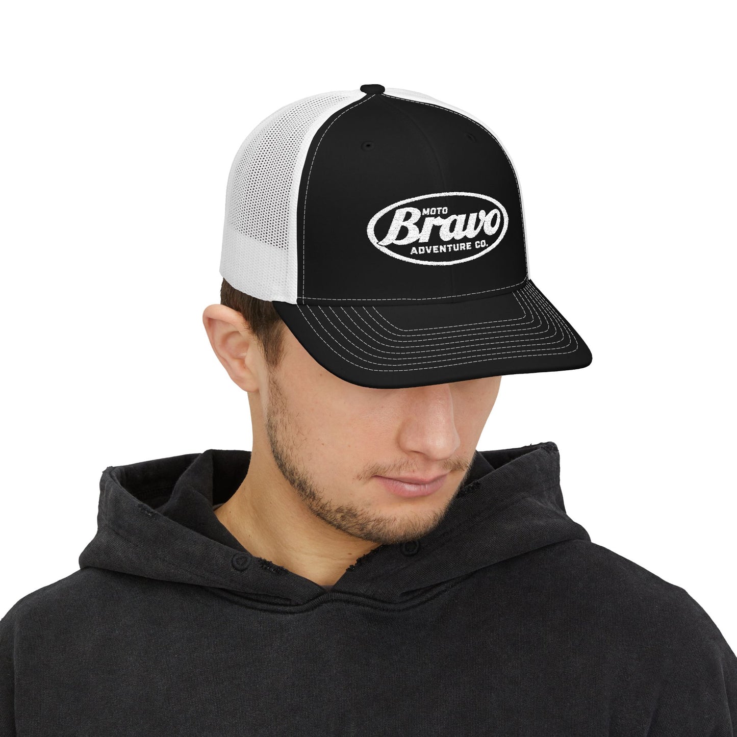 Oval Bravo - Trucker Cap