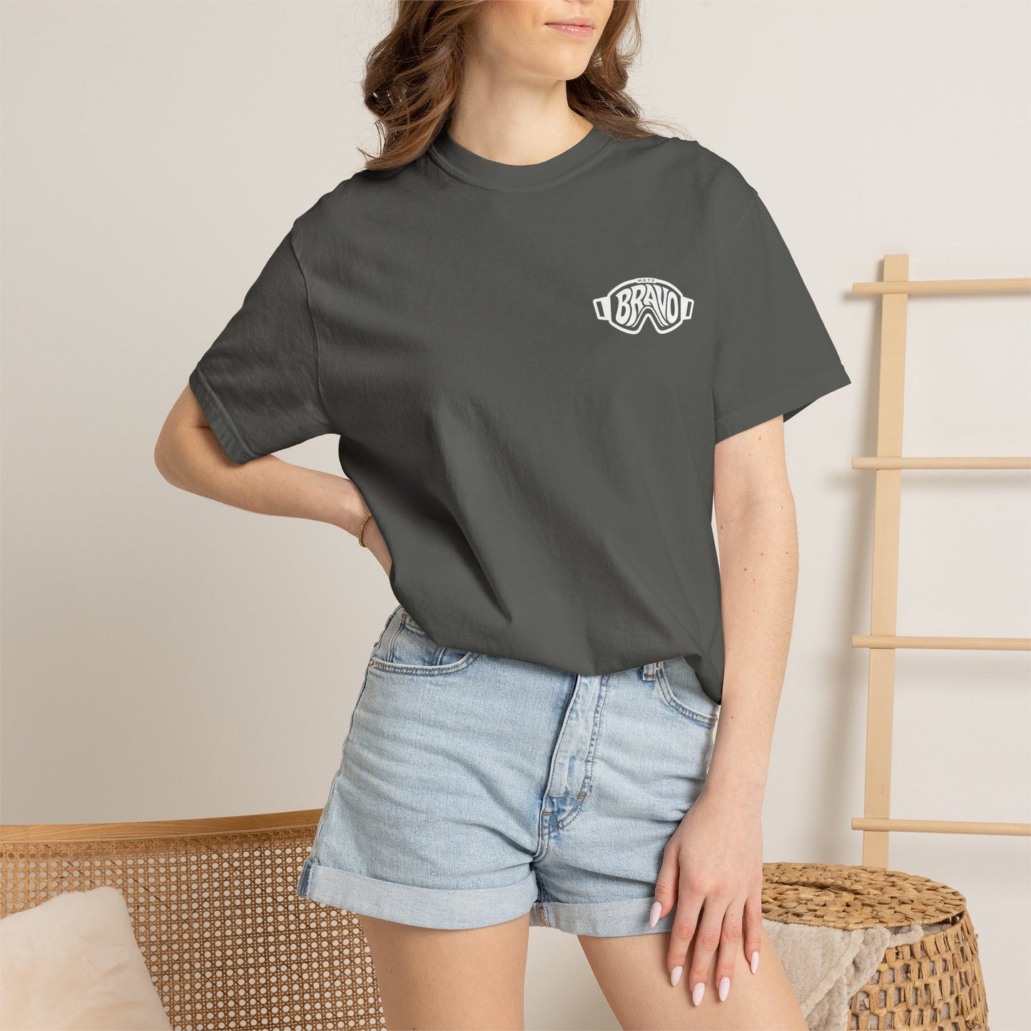 $Oval Tee