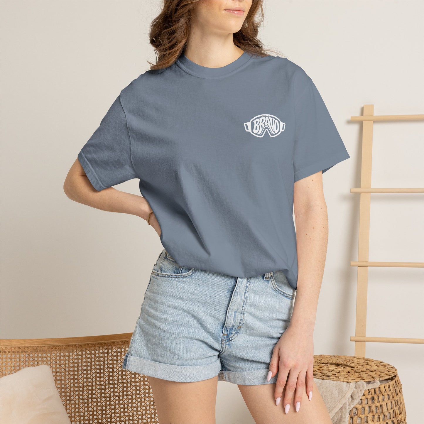 $Oval Tee